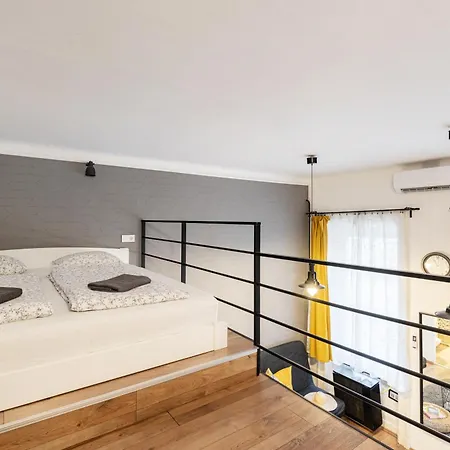 Funhouse Dob * Βουδαπέστη