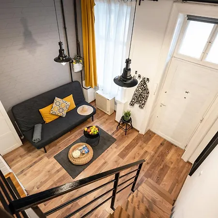 Funhouse Dob * Βουδαπέστη