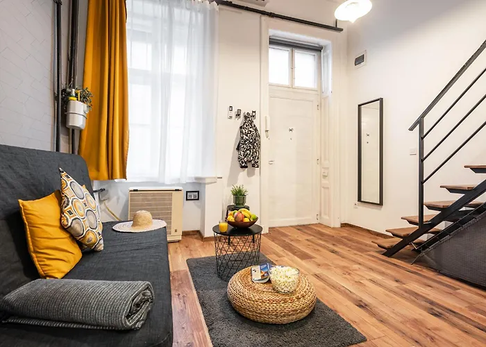 Funhouse Dob * بودابست