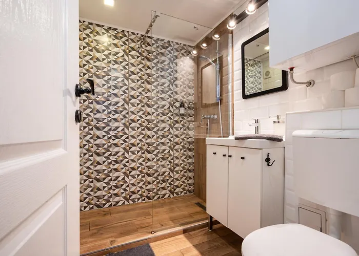 Funhouse Dob بودابست