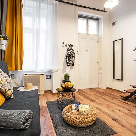 Funhouse Dob * ブダペスト